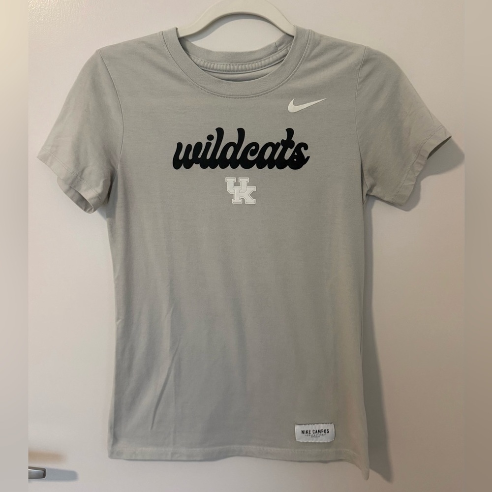 Nike College - University of Kentucky T-Shirt - Size XS | Color: Grey